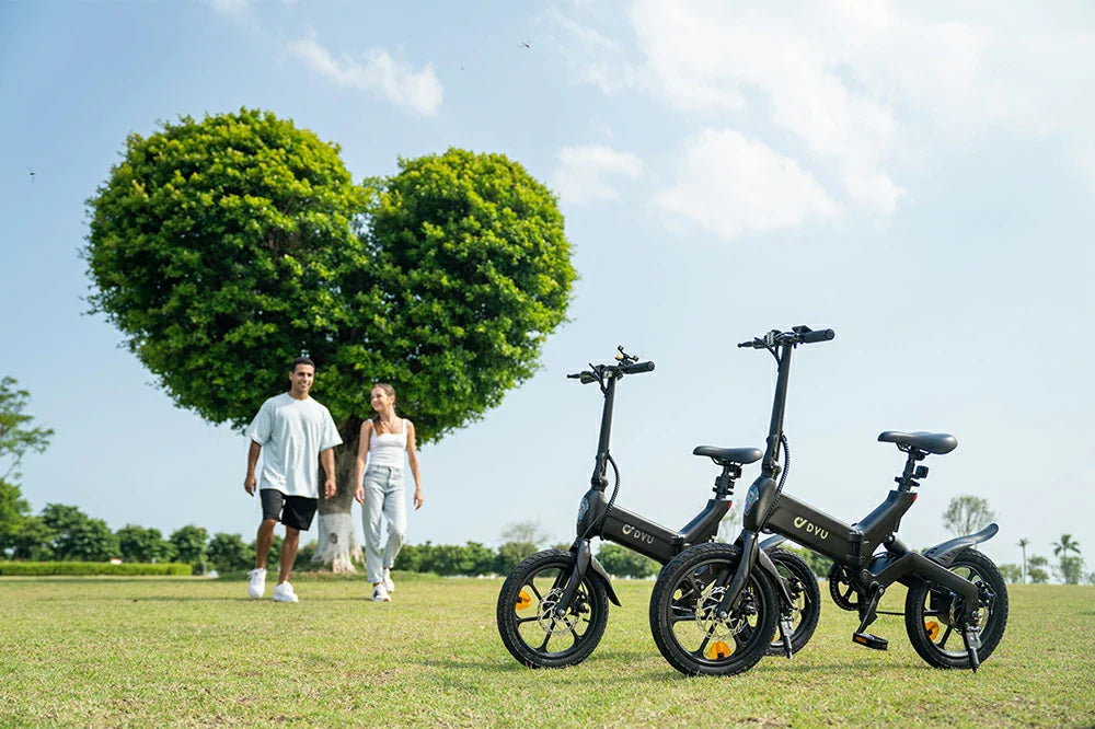 Minimalist Urban Commuting with Electric Bikes